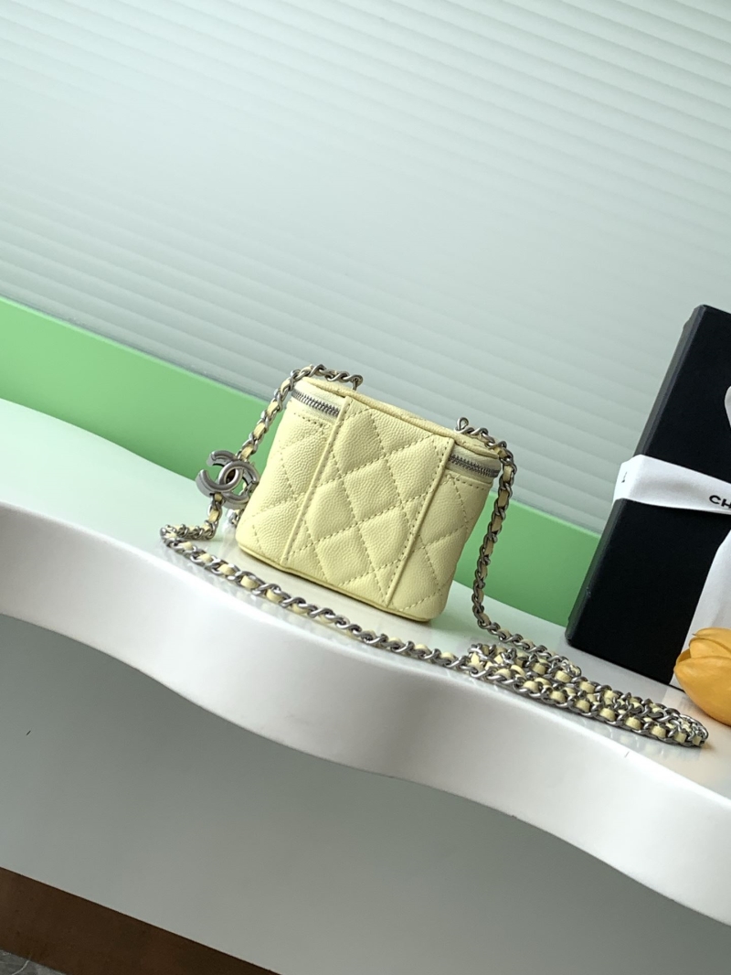 Ch**el cosmetic bags